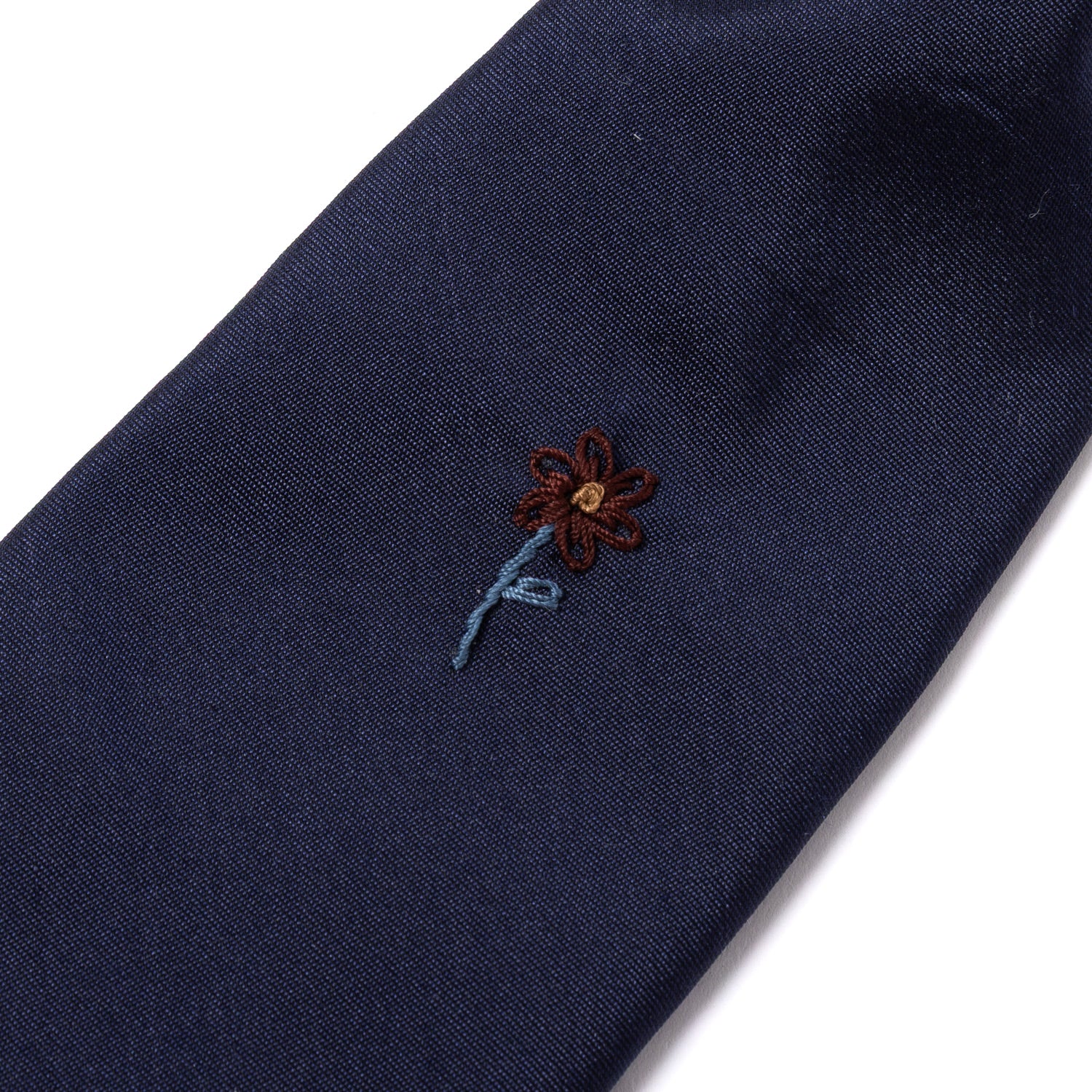 Exclusively for Michael Jondral: Tie "Fiore 10-Pieghe" made from pure Shantung Silk - hand-rolled